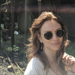 Meet the Posher, Emily!